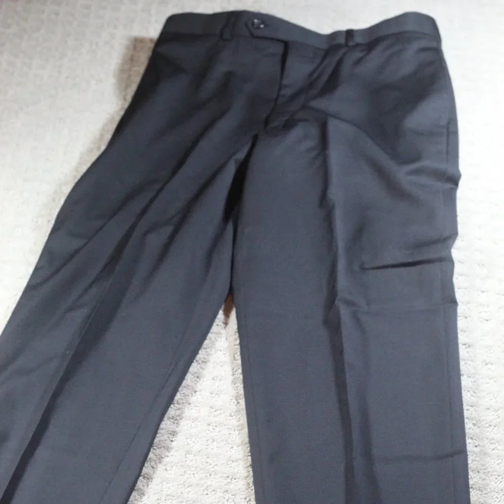 Pronto Uomo Black Suit with Cumber Bun Size: 40R